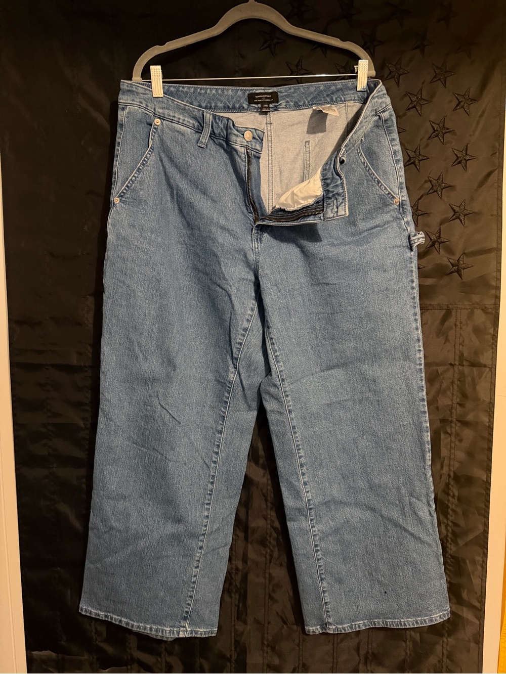 Banana Republic Men's Relaxed Light Blue Denim Jeans